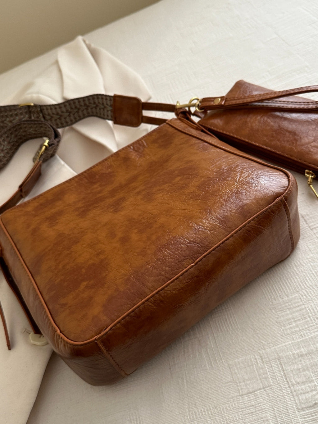 PU Leather Bag - Adjustable Strap Crossbody Bag with Pouch