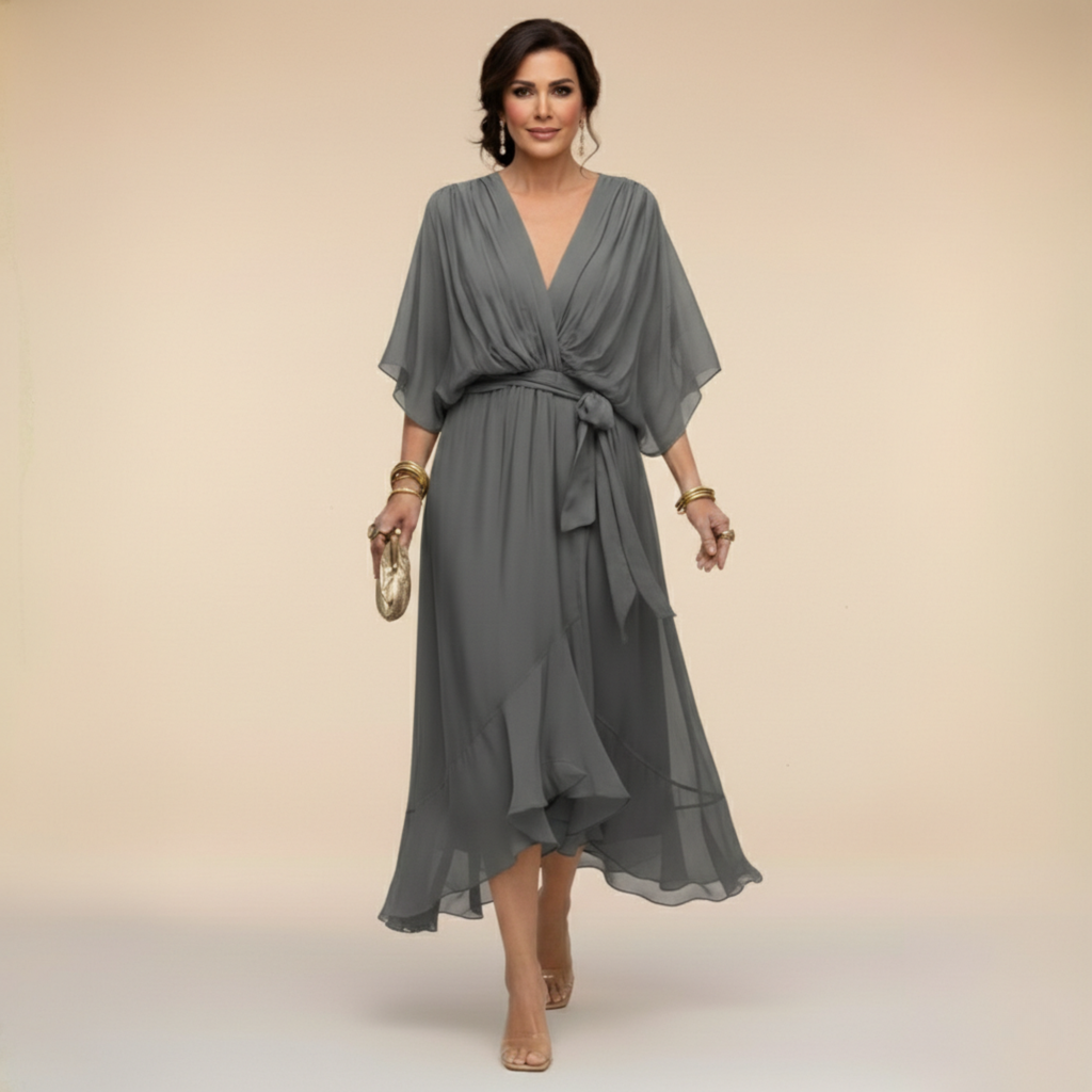Monica – Chiffon dress with a V-neckline